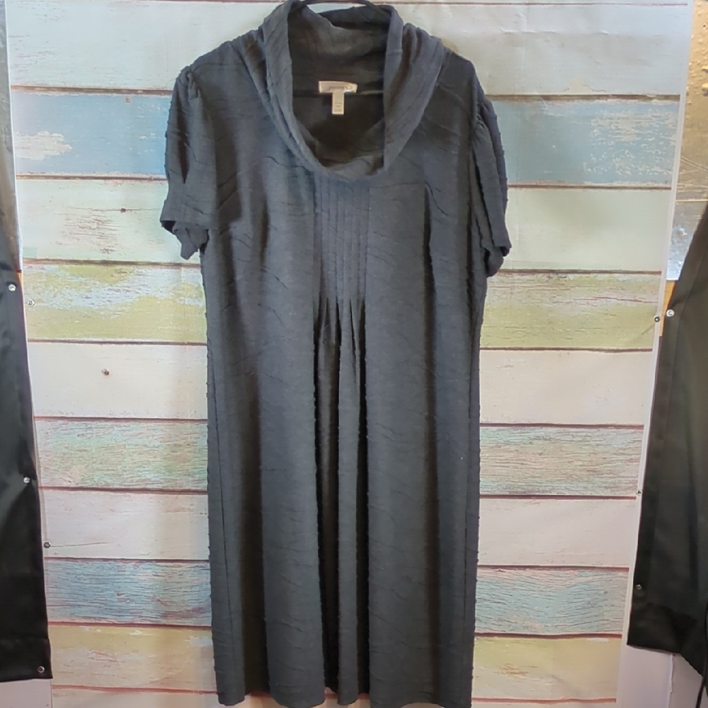 Dressbarn Gray Pleated Midi Dress with Puff Sleeves
